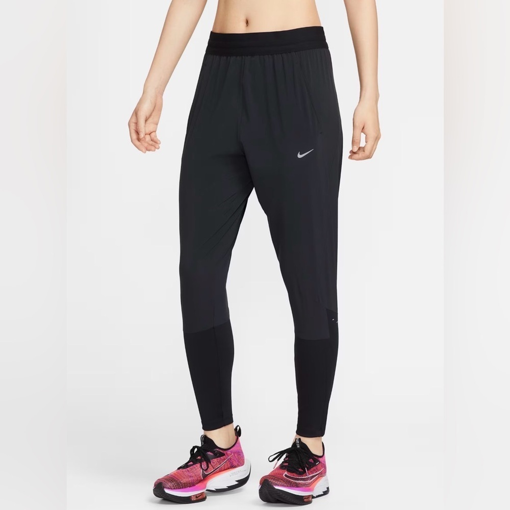 Nike Women’s Black & Dark Gray Jogger Training Pants with Reflective Swoosh